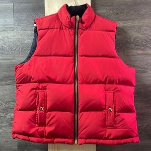 Red on one side black on the outside with Ralph Lauren emblem on the backside